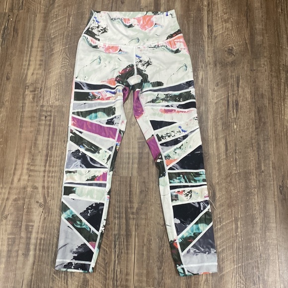 Lululemon High Times Luxtreme Legging - Picture 3 of 8